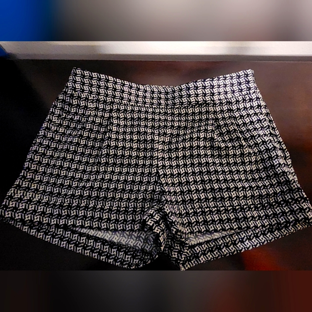 Express plaid shorts